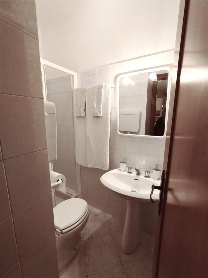 A Due Passi Dal Mare Hotel Moneglia Luaran gambar